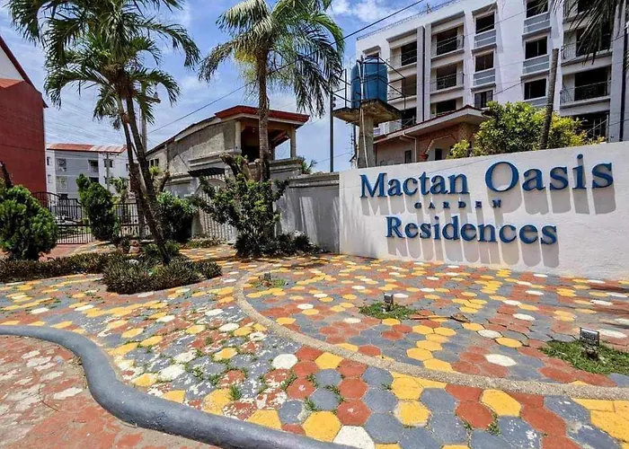 Mactan Oasis Apartment *